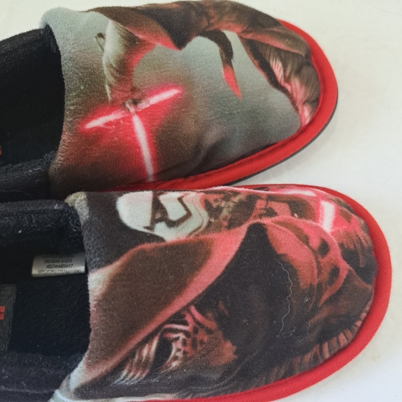 Boys Slippers - Picture 7 of 7